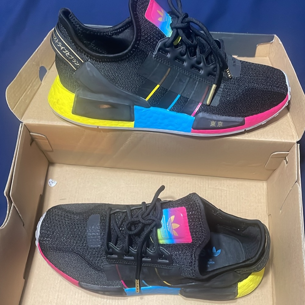 Adidas Original - Picture 8 of 9